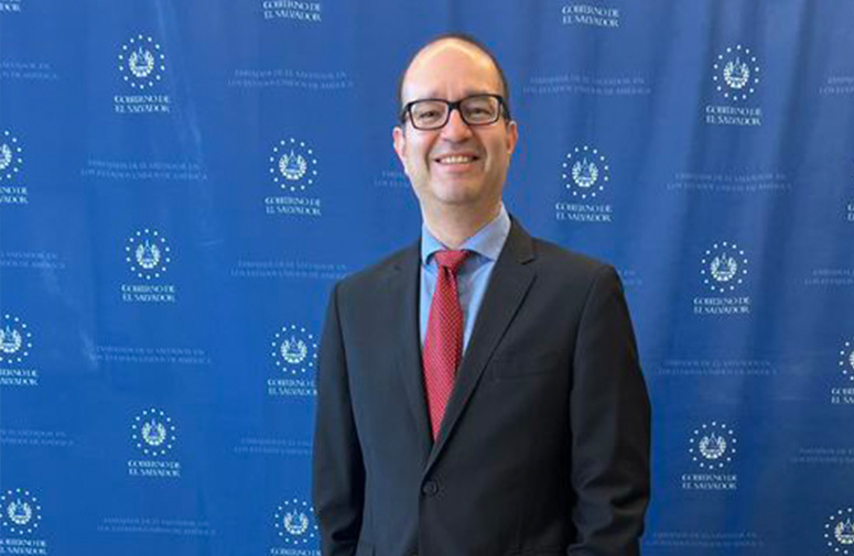 Dr. Mardoqueo Tóchez has served as Minister Counselor for Economic Affairs at the Embassy of El Salvador in Washington D. C. since October 2020.