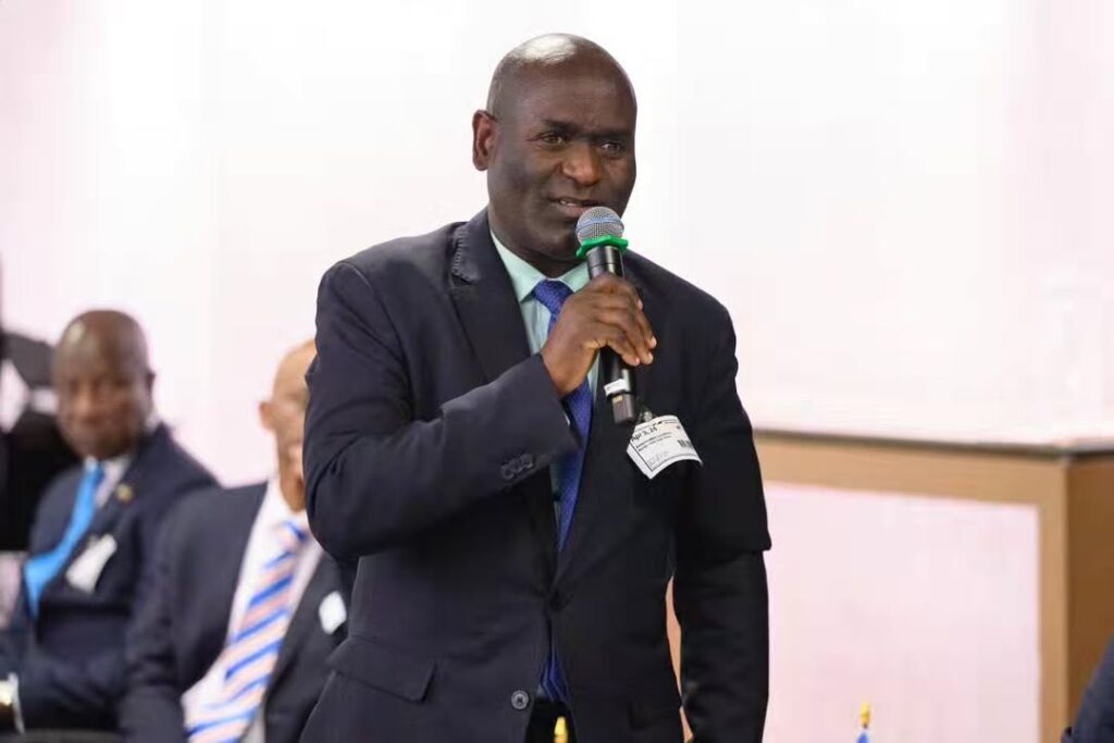 Burundi is a small landlocked country in the Great Rift Valley between the African Great
Lakes and Southeast Africa. It is a poor country based on subsistence agriculture.